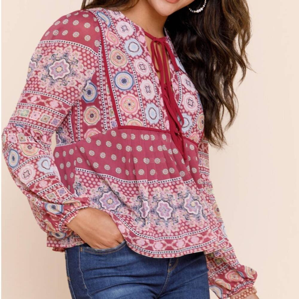 Francesca’s Blue Rain NEW Burgundy Luna Medallion Print Babydoll Cropped Blouse